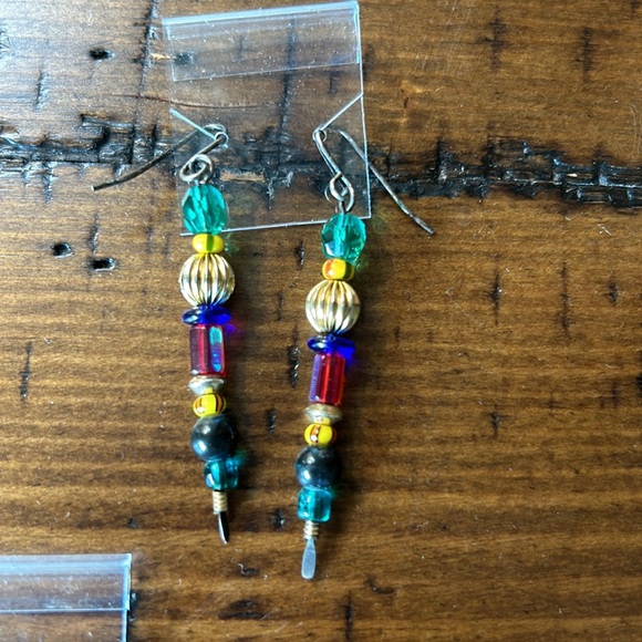 3 pairs of earrings - Picture 4 of 4